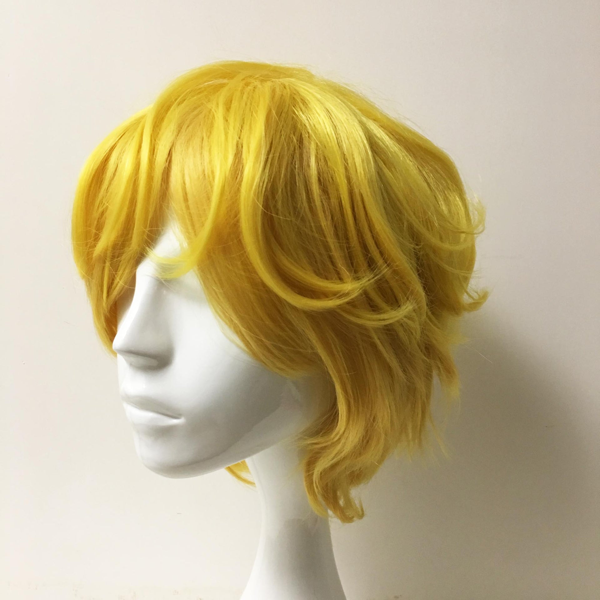 nevermindyrhead Men Yellow Short Straight Fringe Bangs Natural Curls Cosplay Wig