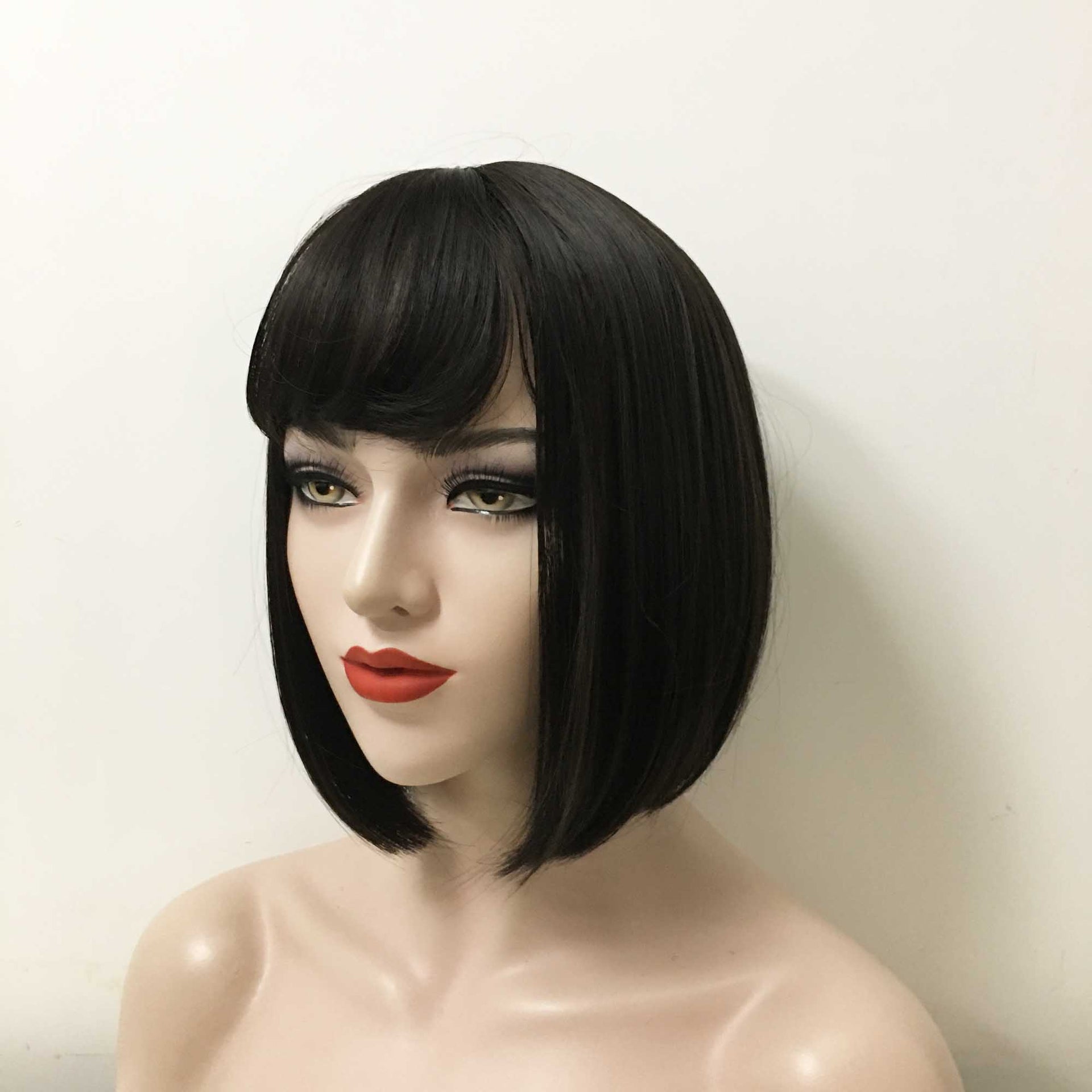 nevermindyrhead Women Black Short Straight Bob A-Line Fringe Bangs Wig