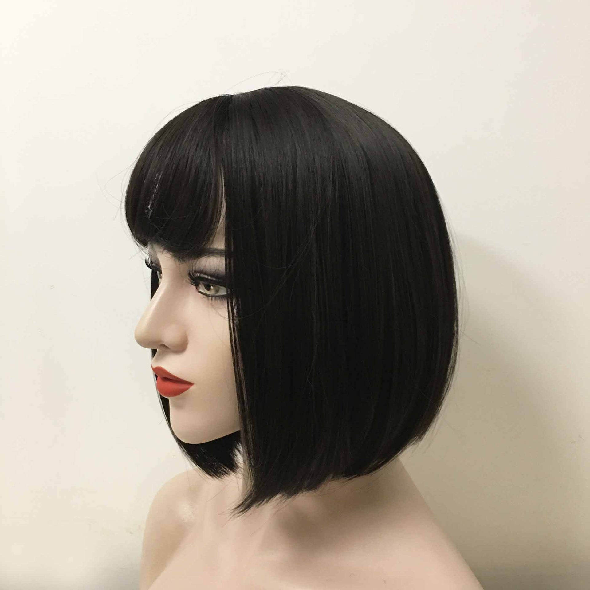 nevermindyrhead Women Black Short Straight Bob A-Line Fringe Bangs Wig