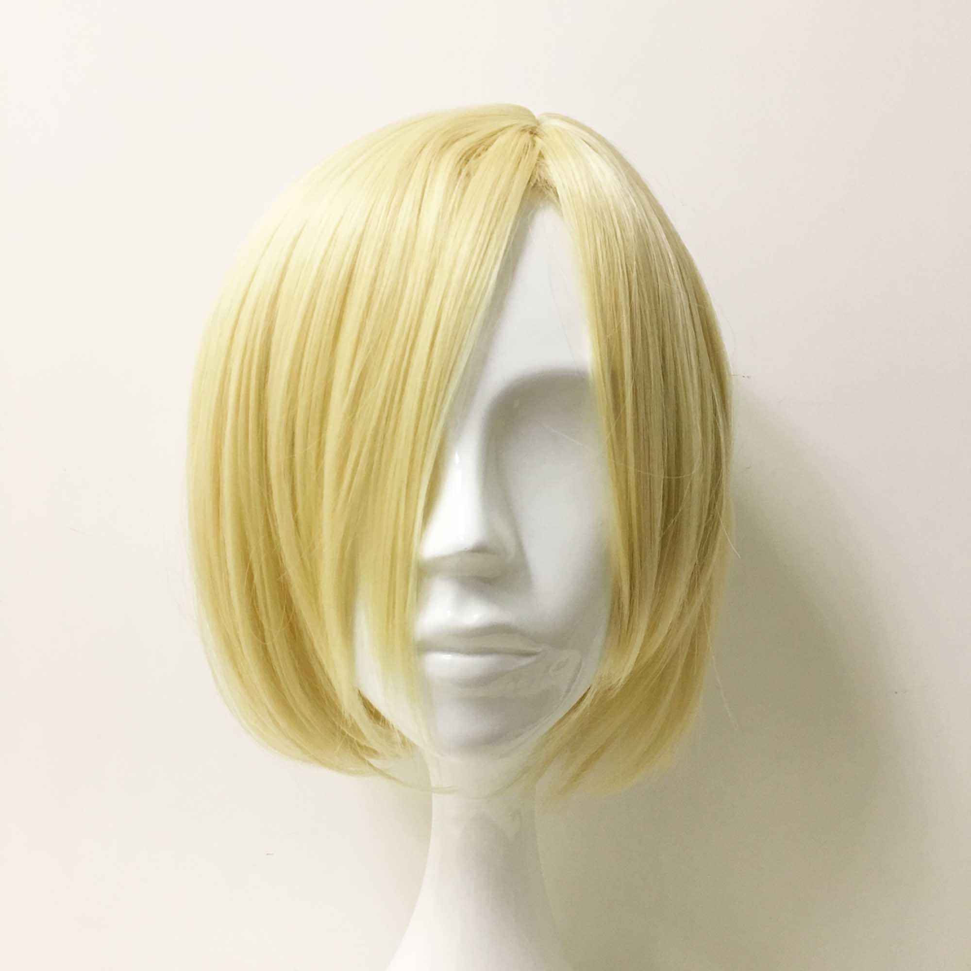 Short blonde cosplay clearance wig